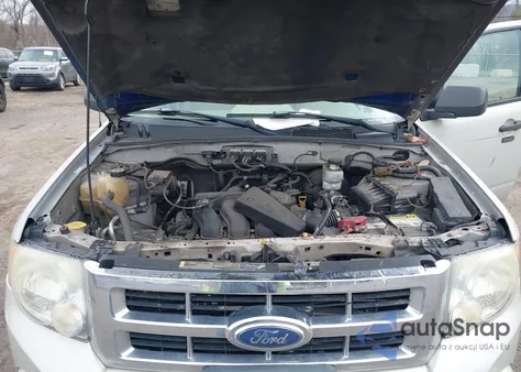 2008 Ford Escape Xlt из США, поврежденный, VIN 1FMCU93108KA26328